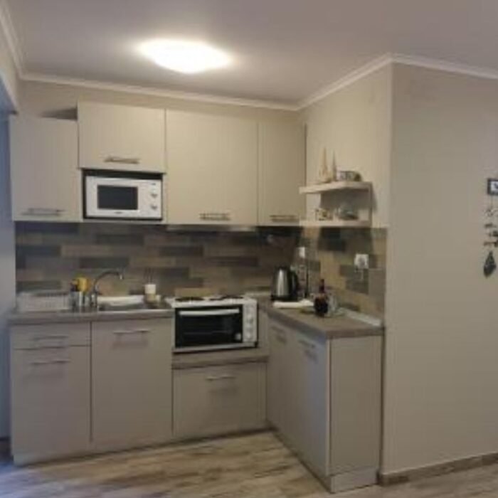 Kitchens for Effortless Setup - Image 1