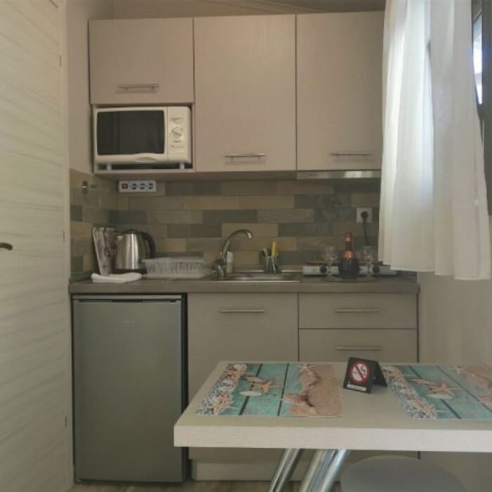 Modern Compact Kitchen Cabinet Set - Image 1